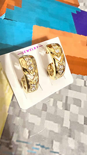 Sweet Heart Earings £3